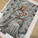 Мадонна з немовлям срібна